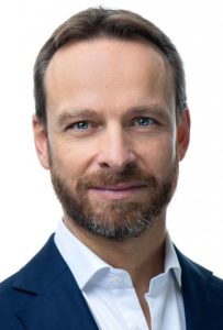 Photo de Marco Aloe, CEO de la société dgtis, spécialisée en logiciels industriels et systèmes de vision